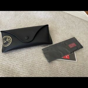 Black Rayban sunglasses case